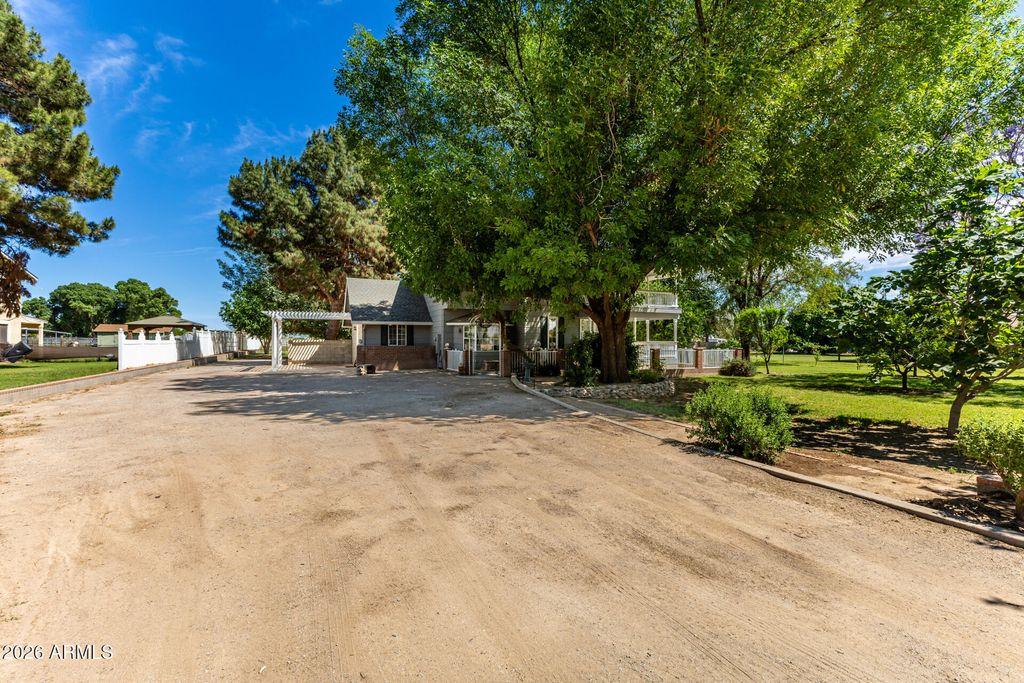 Photo of 7321 N 183rd Avenue, Waddell, AZ 85355 (MLS # 7002504)