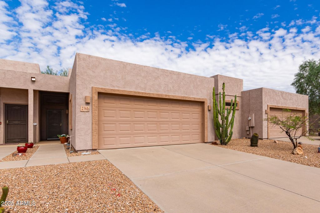 Photo of 2368 W 10th Avenue, Apache Junction, AZ 85120 (MLS # 6935171)
