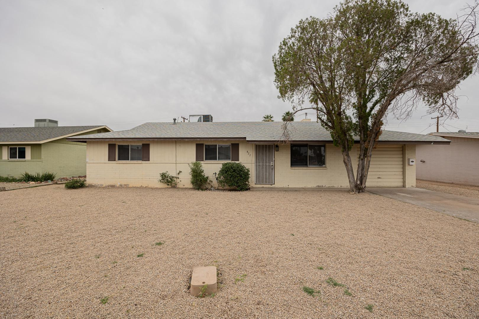427 E MALIBU Drive