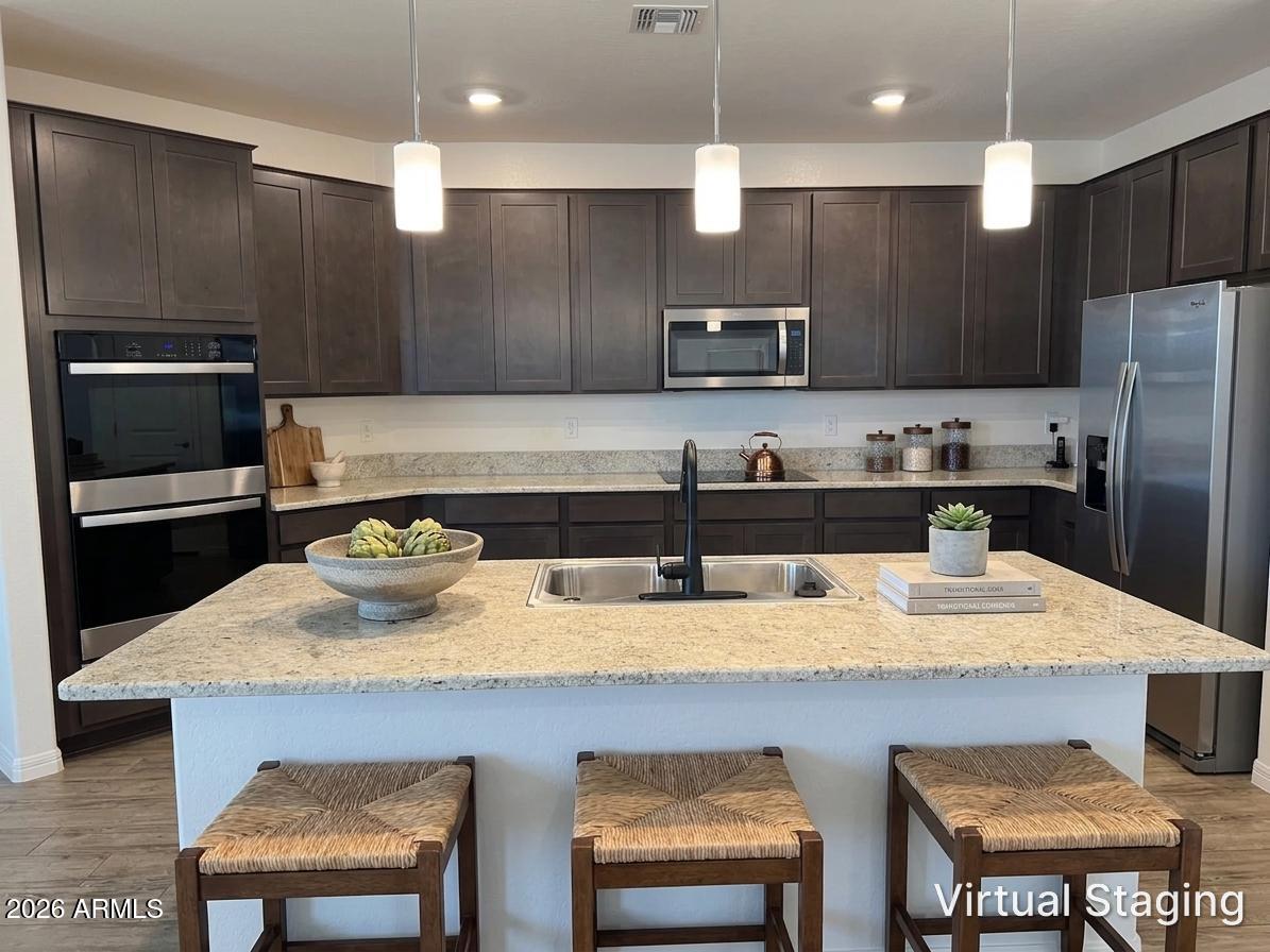 2534 W CHANUTE Pass