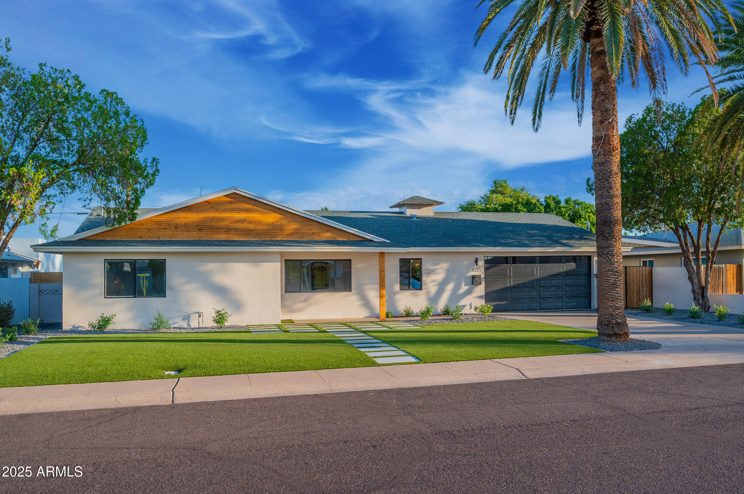 8215 E VIRGINIA Avenue
