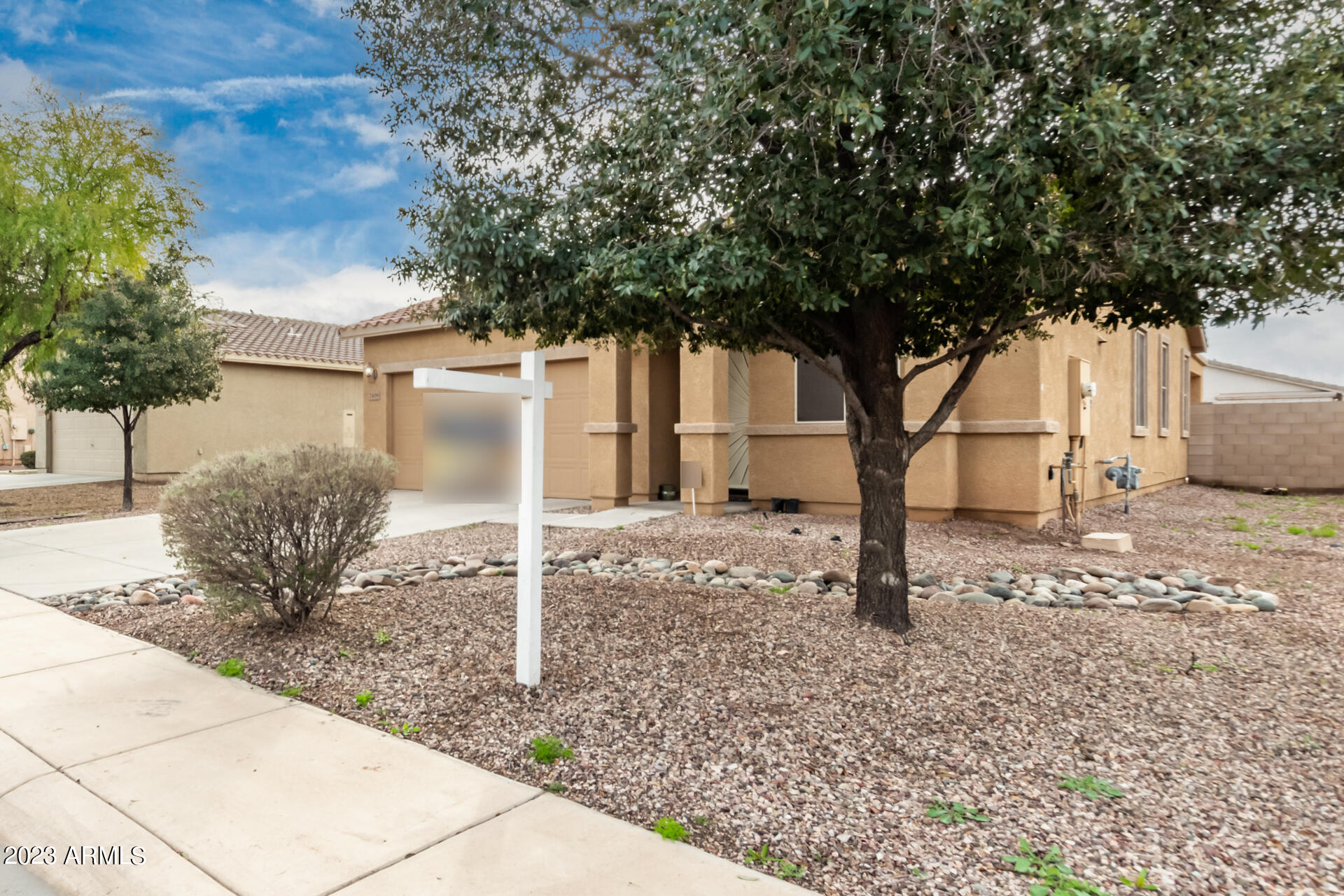 7419 W Glass Lane