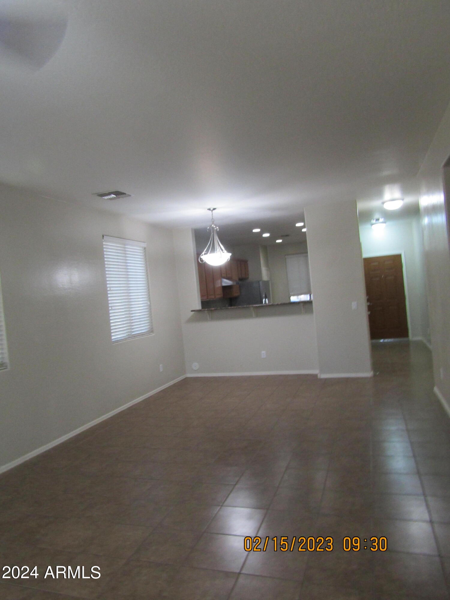 7419 W Glass Lane