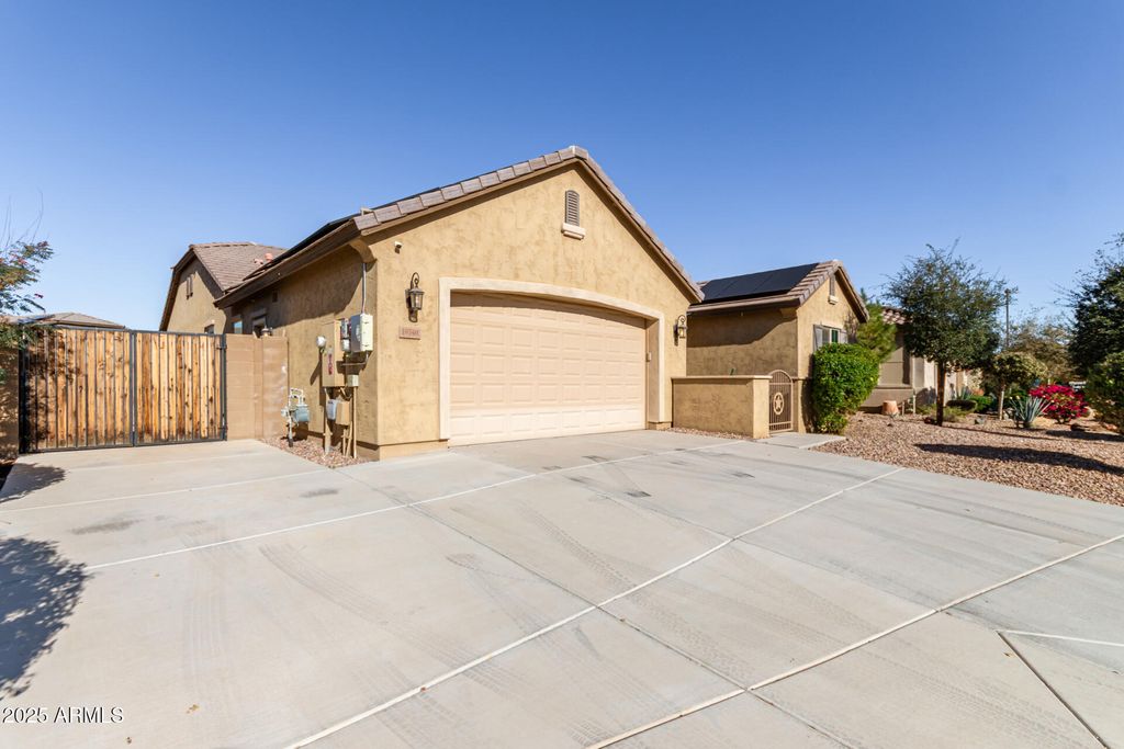 Photo of 19740 W Sherman Street, Buckeye, AZ 85326 (MLS # 6969781)