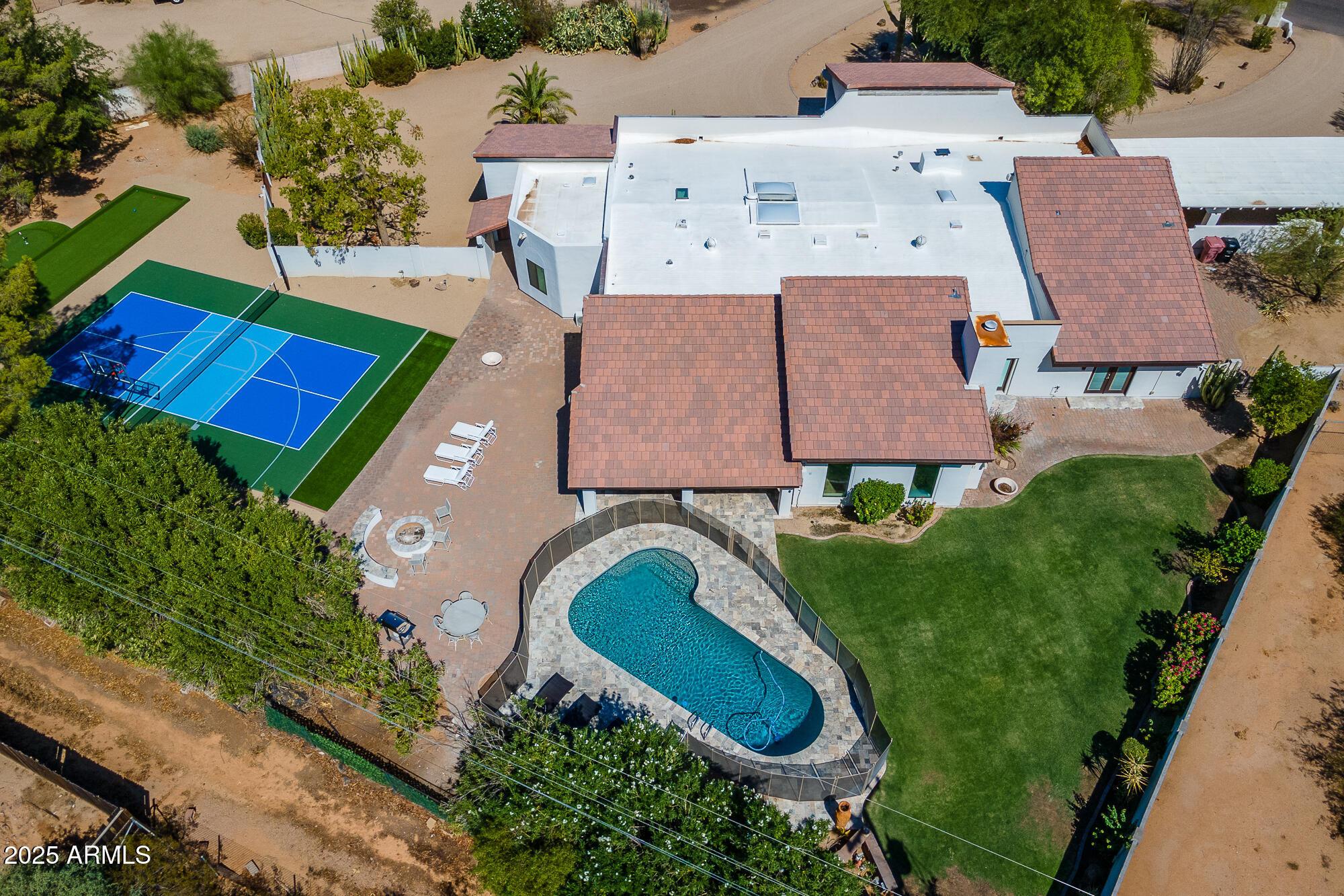 11212 N Sundown Drive