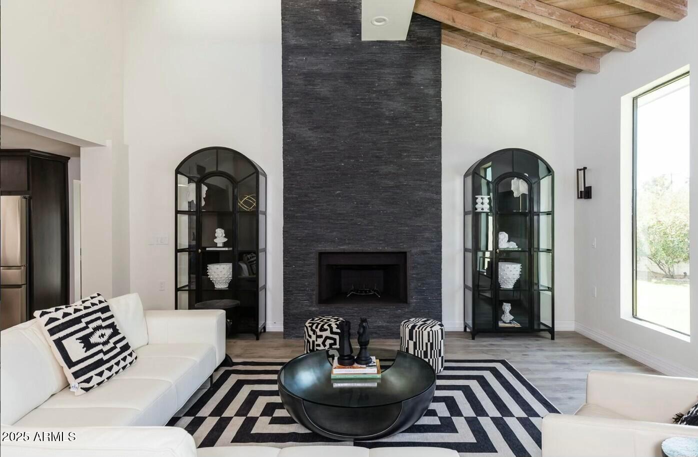 11212 N Sundown Drive