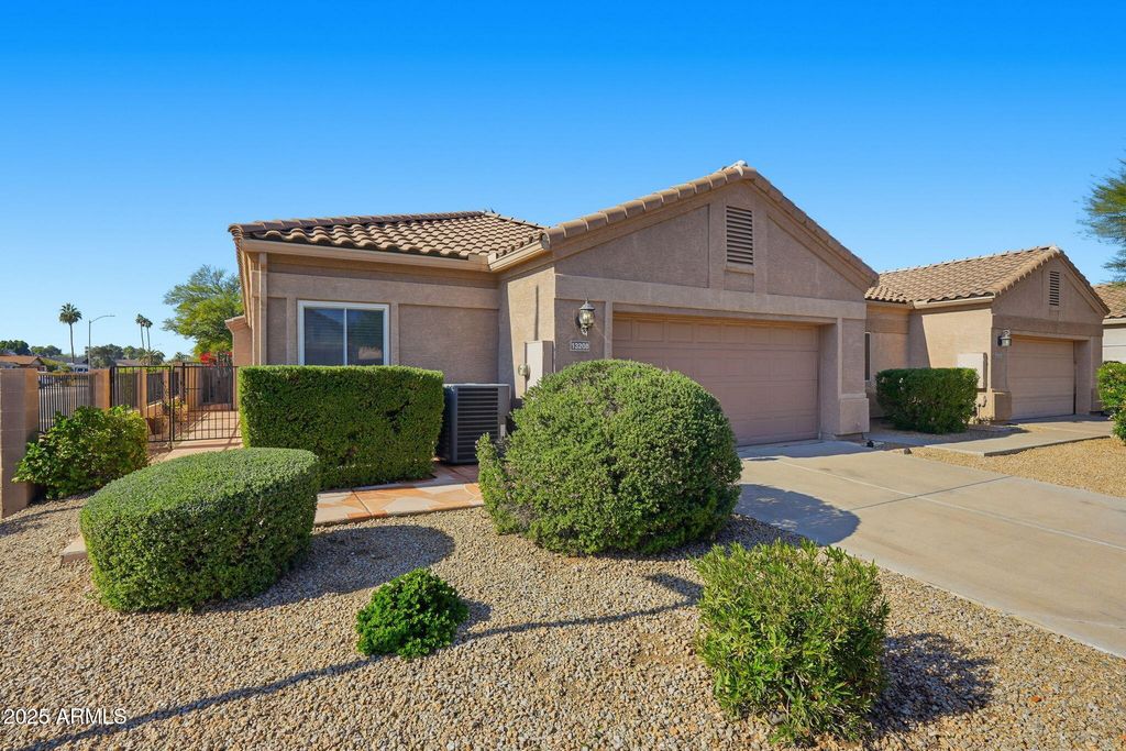 Photo of 13208 N 31st Way, Phoenix, AZ 85032 (MLS # 6952209)