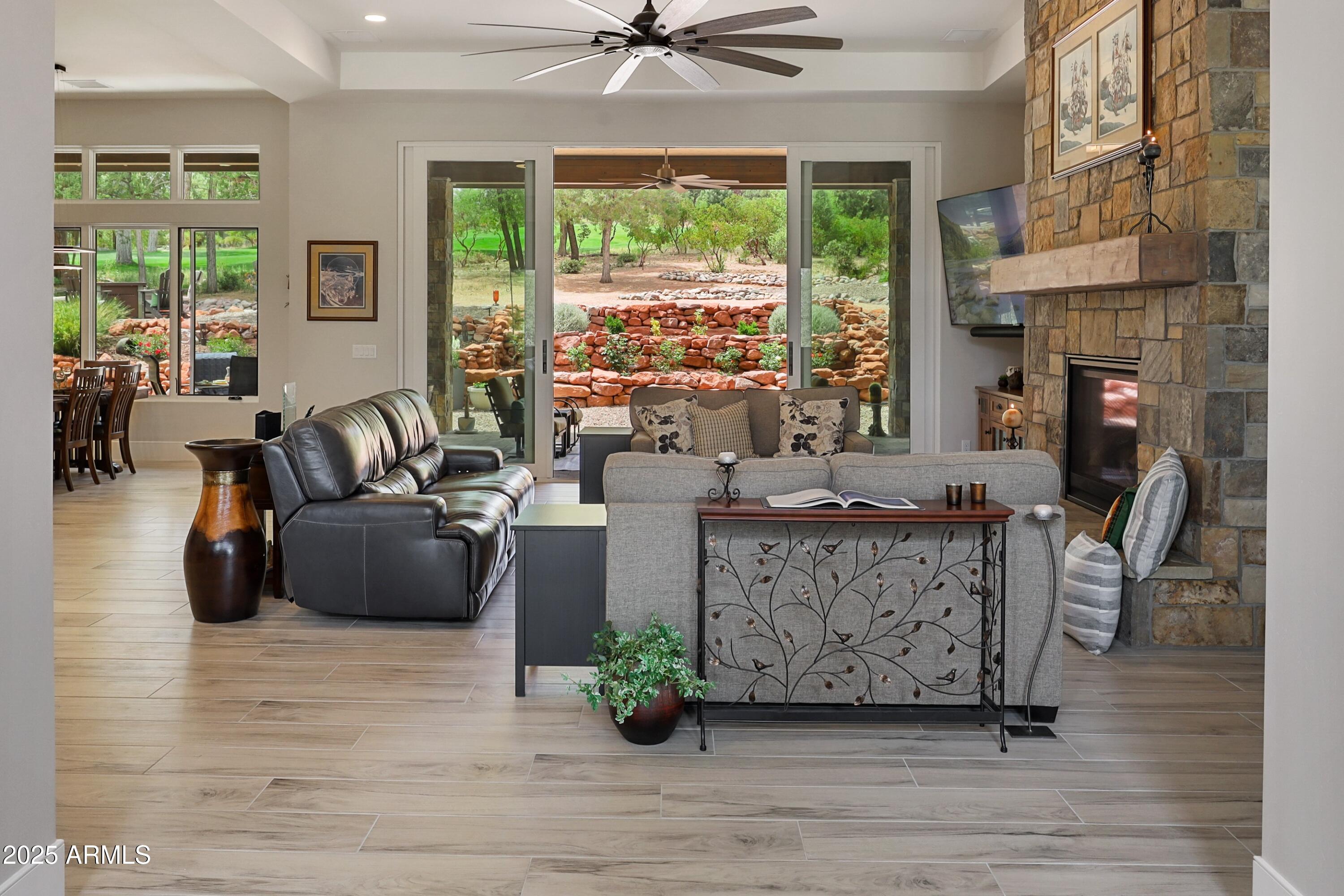 608 N TRAILHEAD Drive