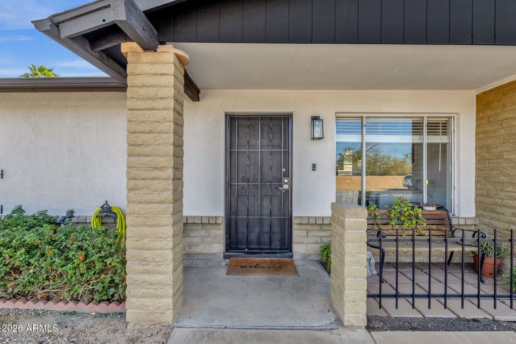 Photo of 4721 W Sweetwater Avenue, Glendale, AZ 85304 (MLS # 6993585)