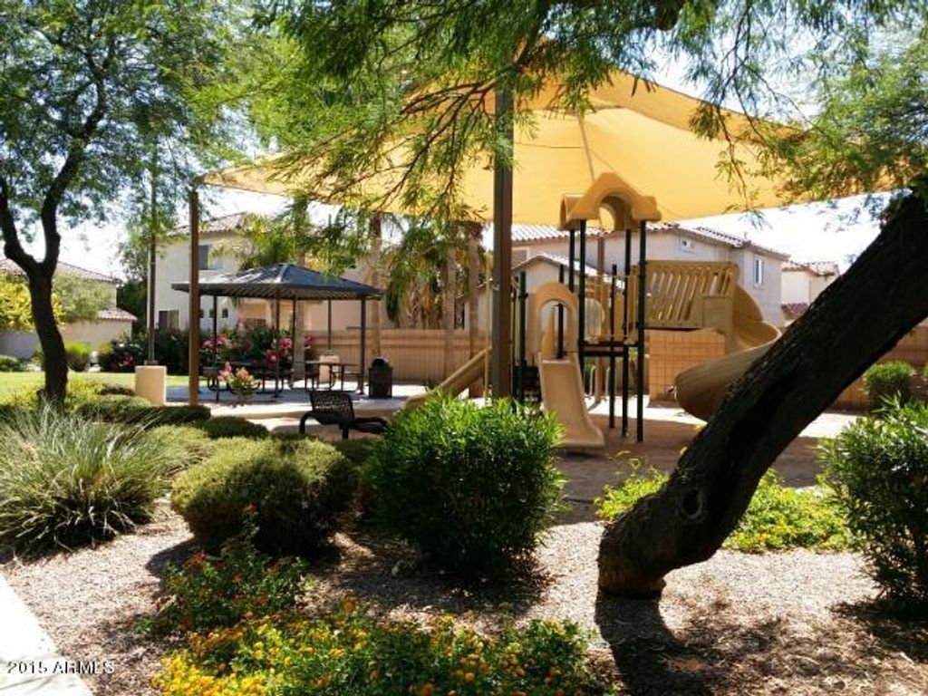 Photo of 2114 N San Vincente Drive, Chandler, AZ 85225 (MLS # 6929679)