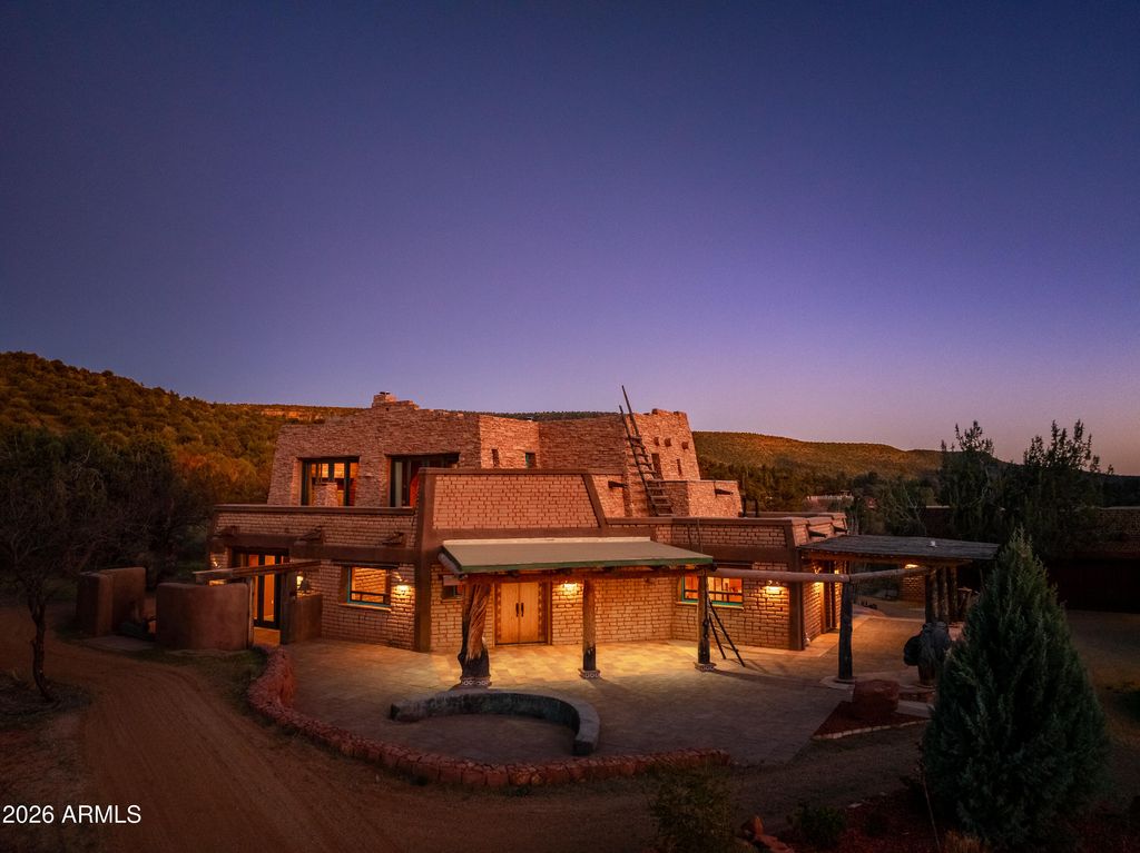 Photo of 59 Hutson Lane, Sedona, AZ 86351 (MLS # 7002834)