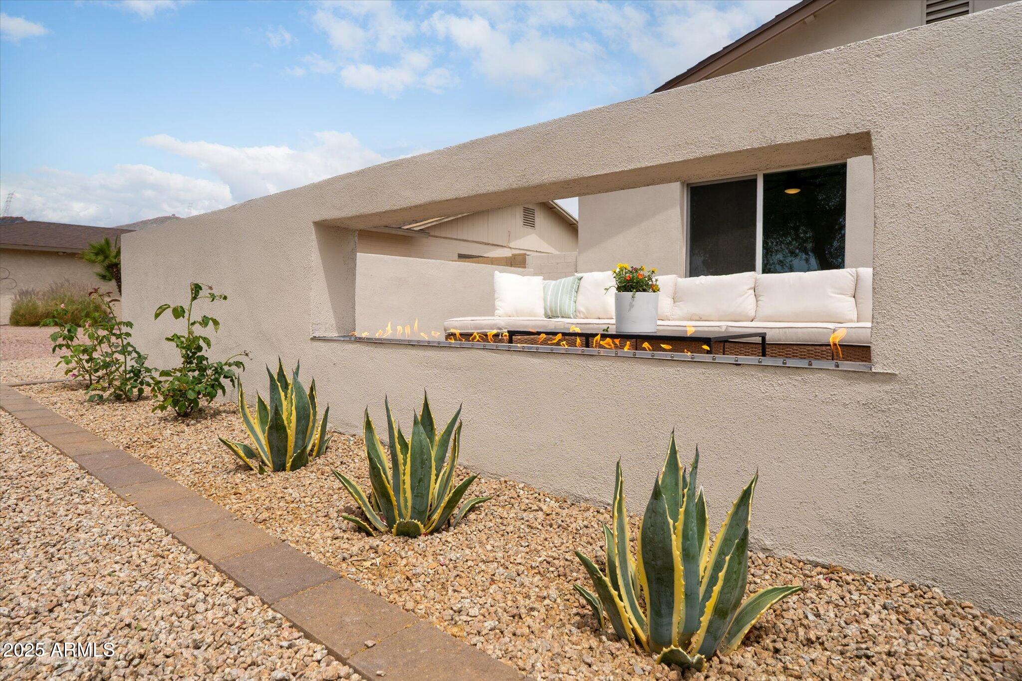 4948 E EVANS Drive