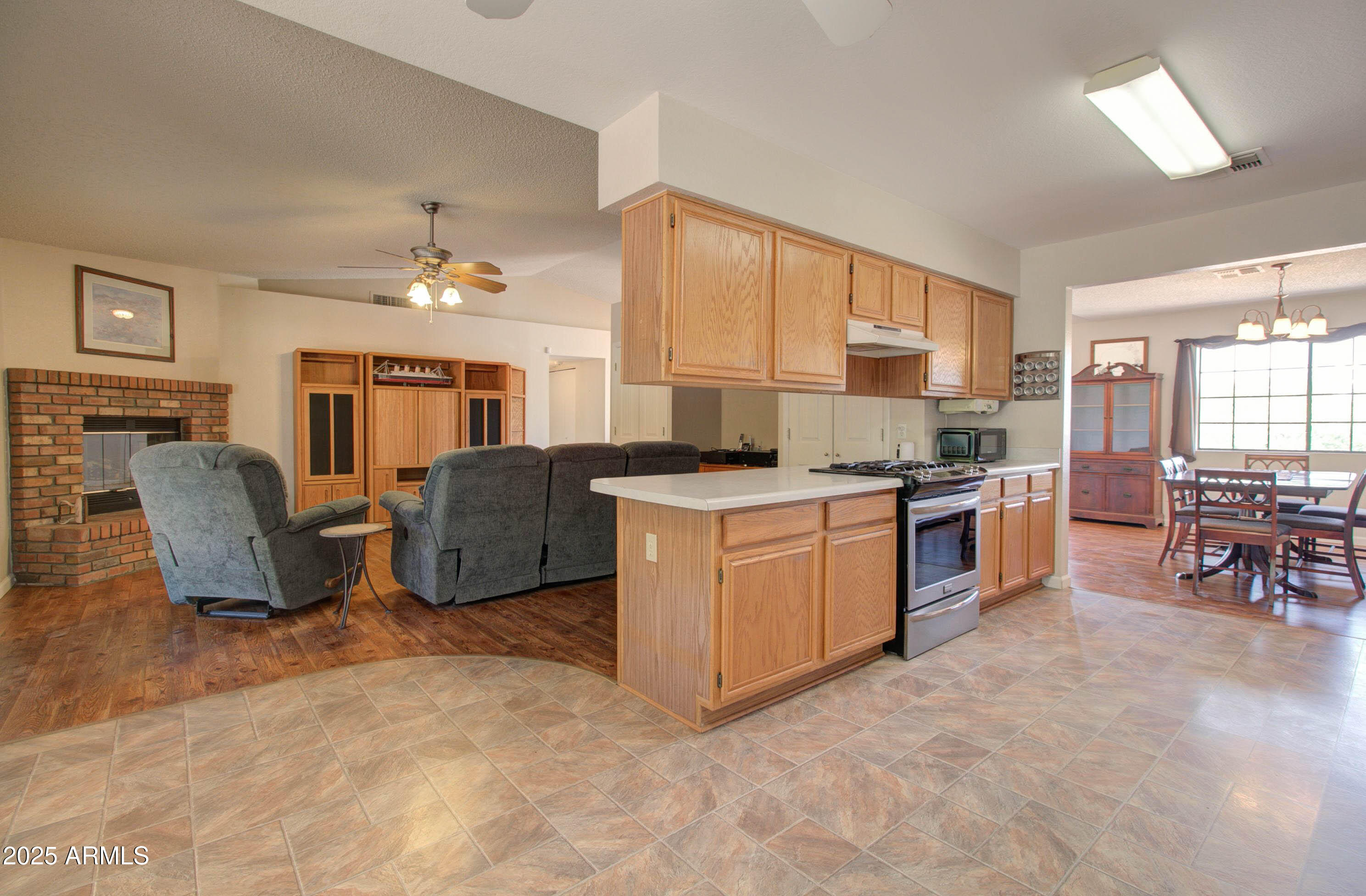 5808 S Miami Gardens Drive