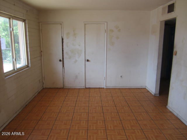 1418 E LA SALLE Street