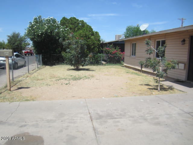 1418 E LA SALLE Street