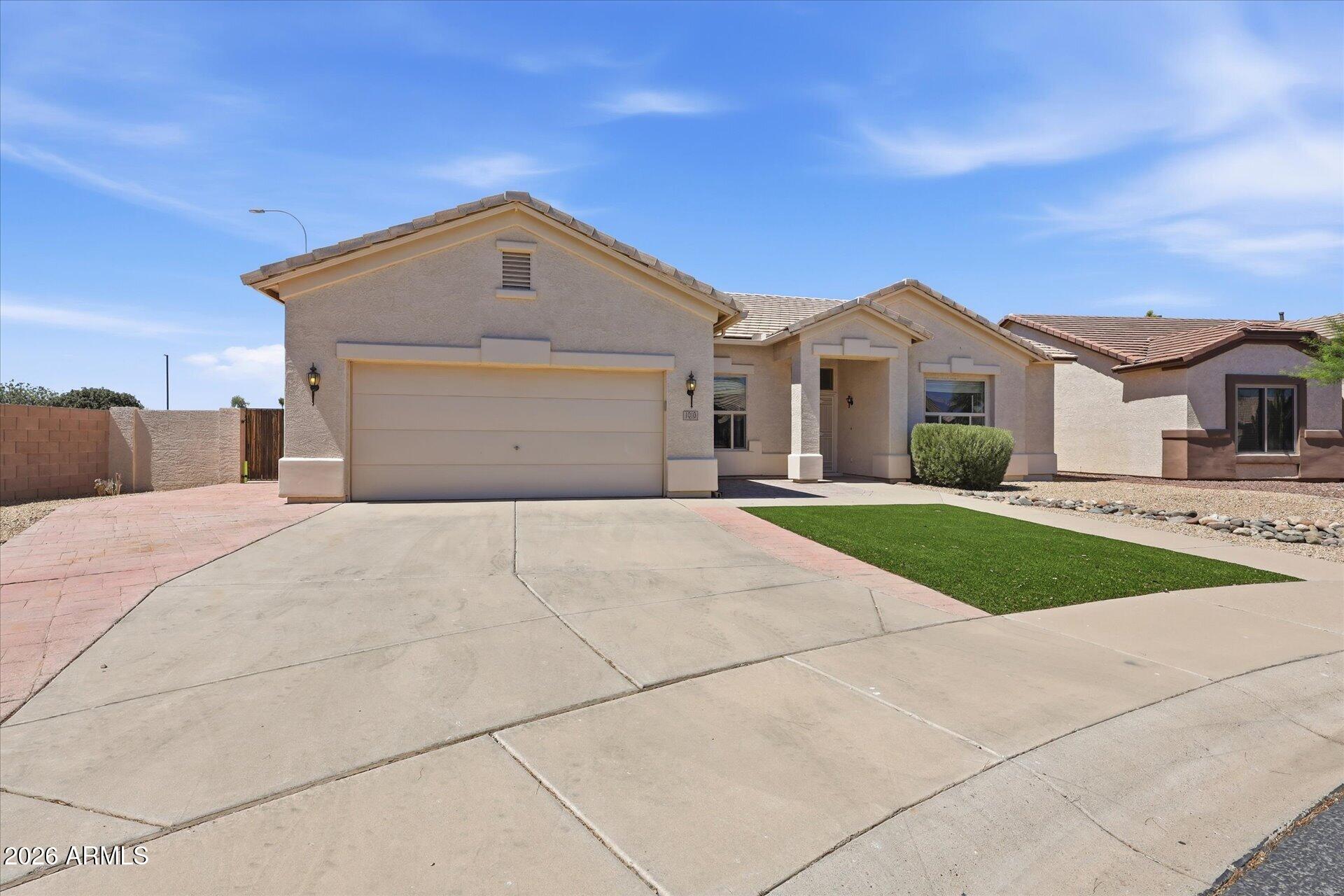 1010 E DESERT INN Drive