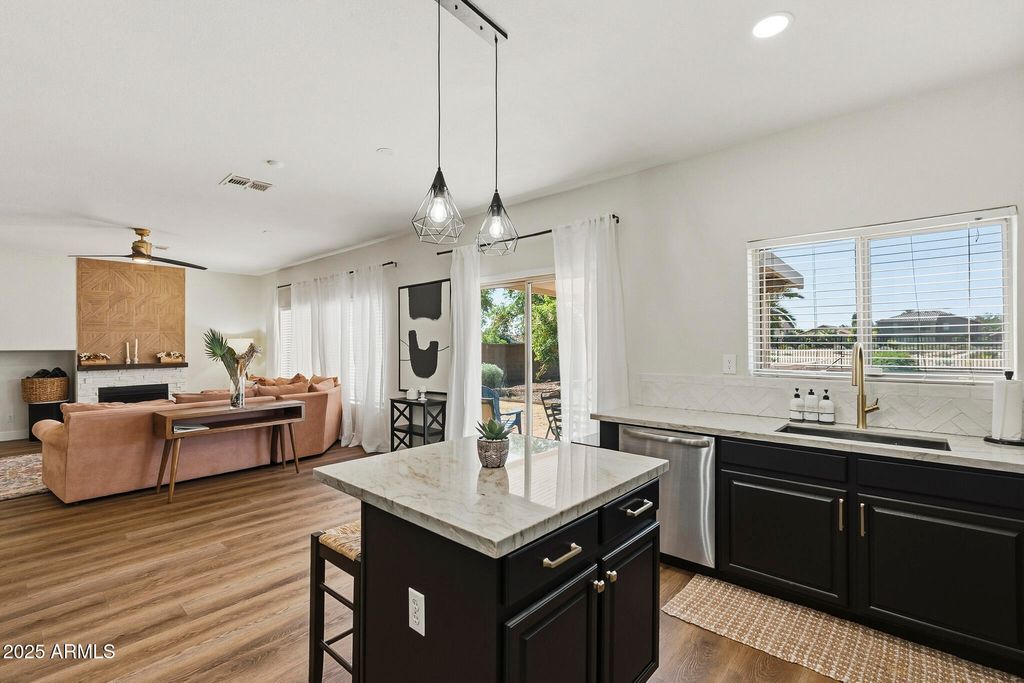 Photo of 30158 N Royal Oak Way, San Tan Valley, AZ 85143 (MLS # 6936124)