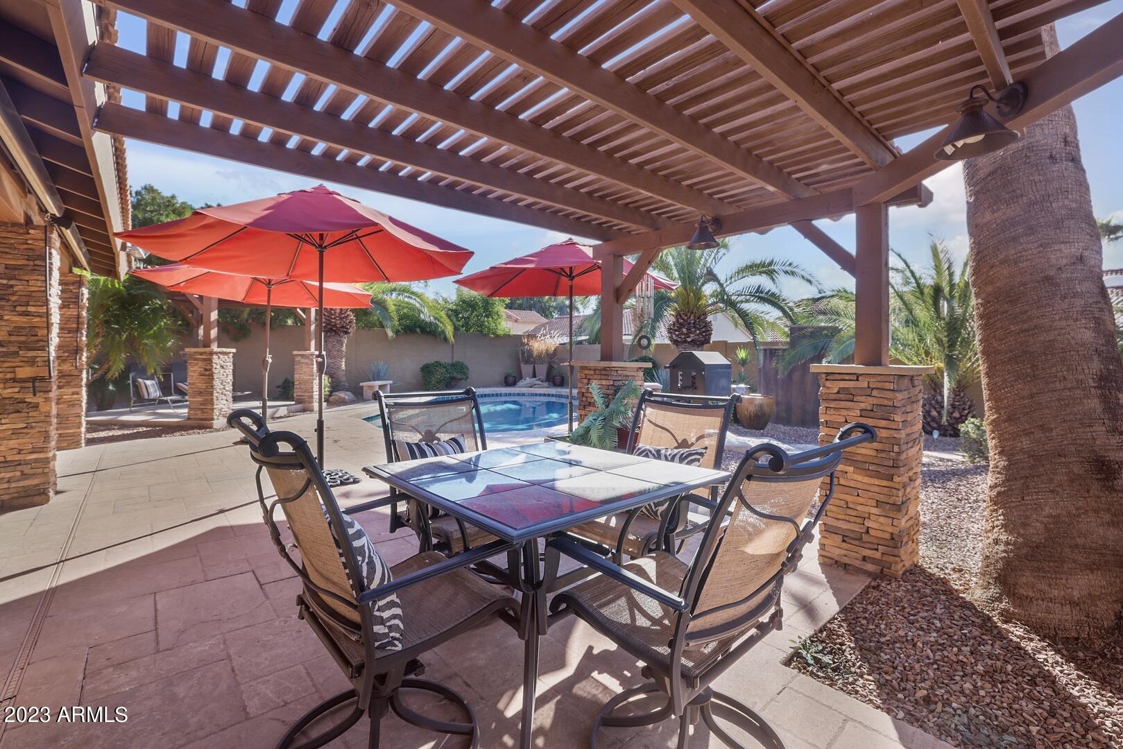 6001 E MONTE CRISTO Avenue