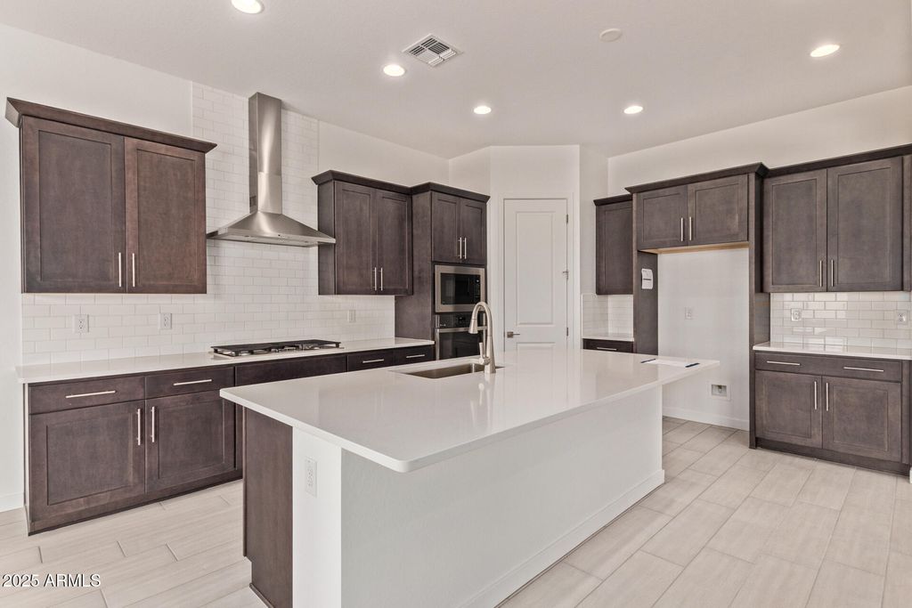 Photo of 21714 E Saddle Way, Queen Creek, AZ 85142 (MLS # 6966055)