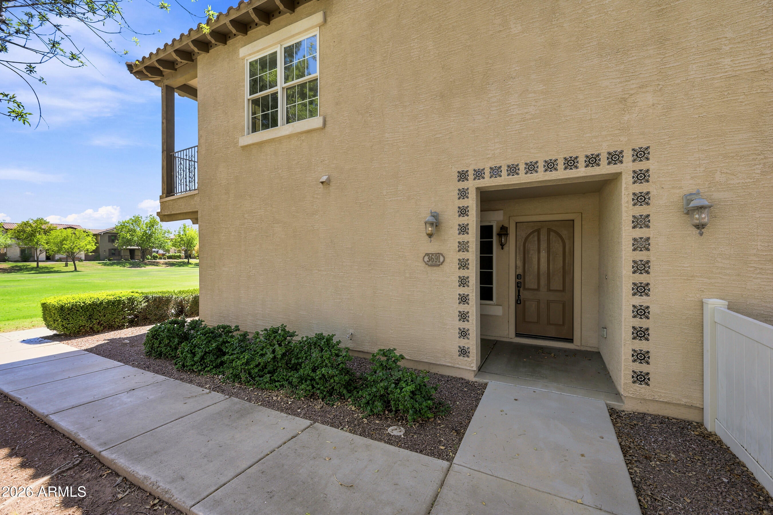 3691 E LESLIE Drive