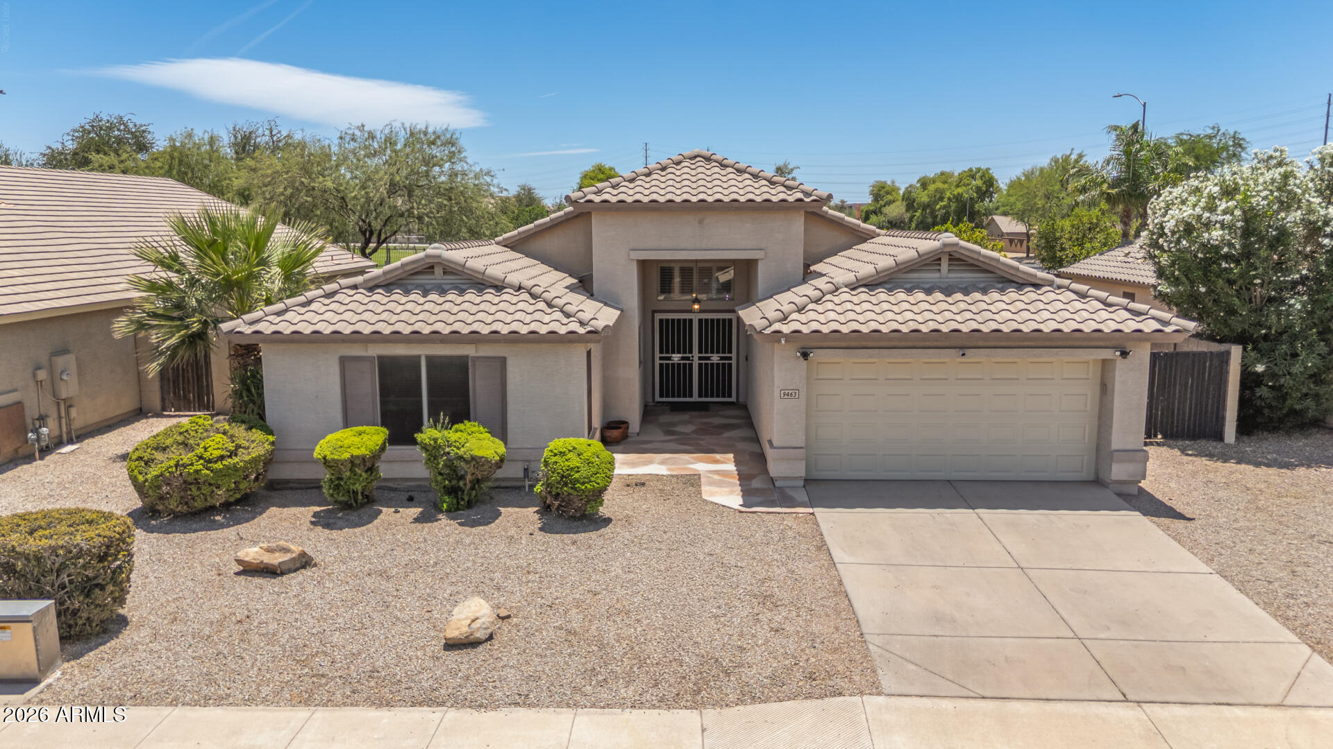 MESQUITE CANYON - Residential
