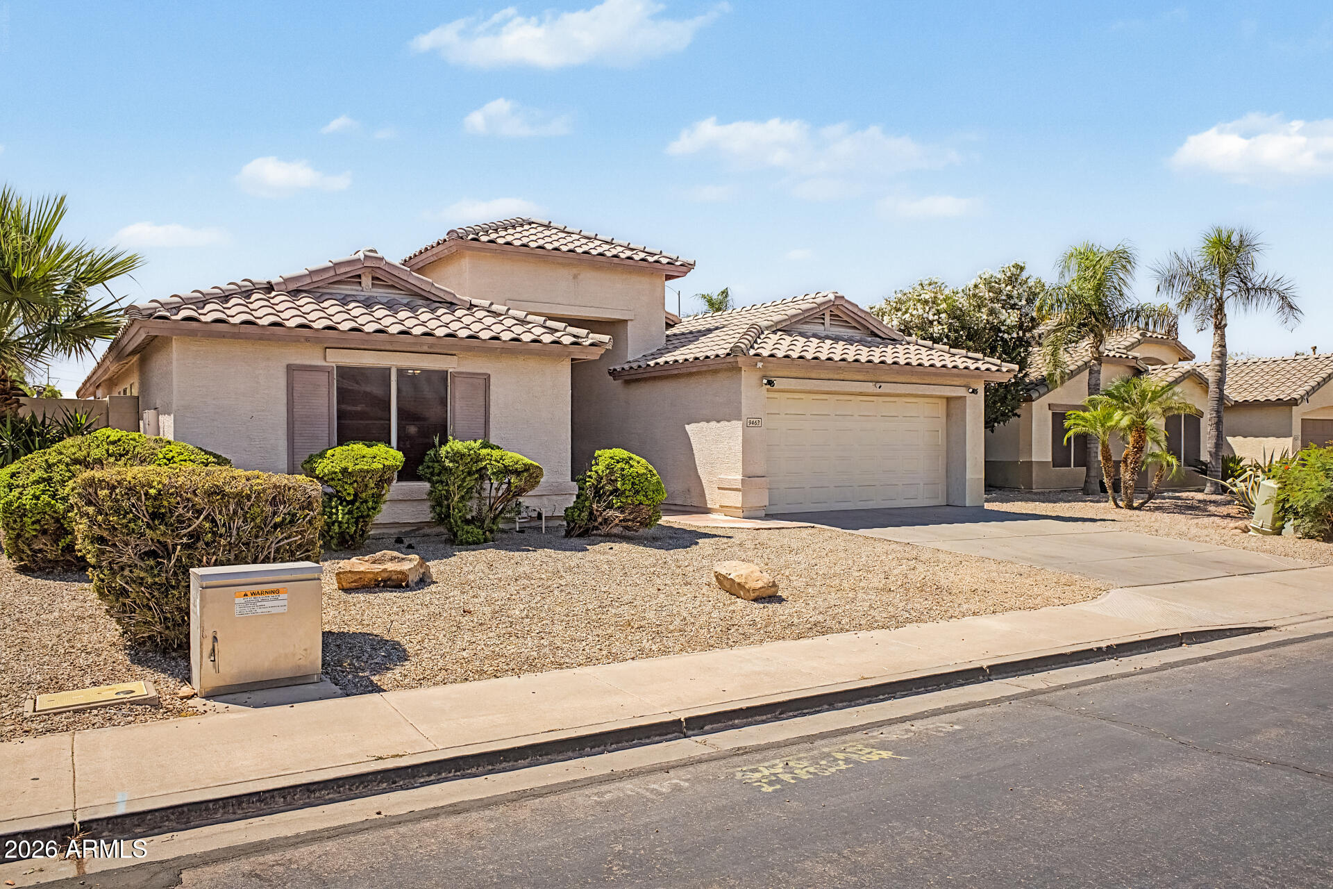 MESQUITE CANYON - Residential