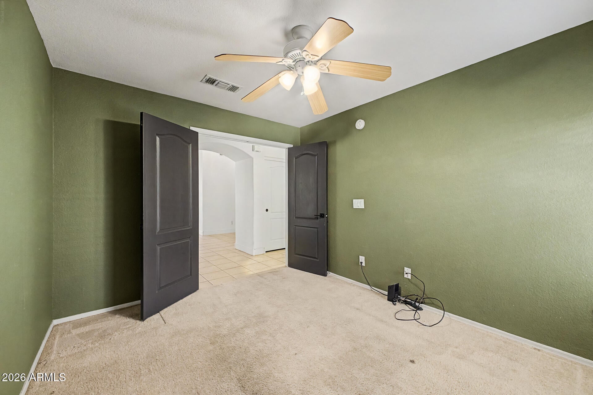 MESQUITE CANYON - Residential