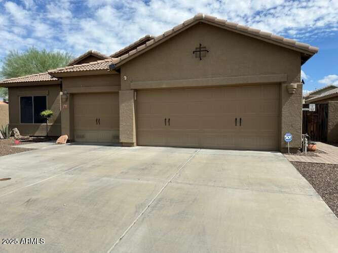 Homes for Sale in Queen Creek Arizona 3 831 S PHELPS Drive