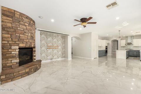 1919 W BONANZA Lane Phoenix AZ 85085