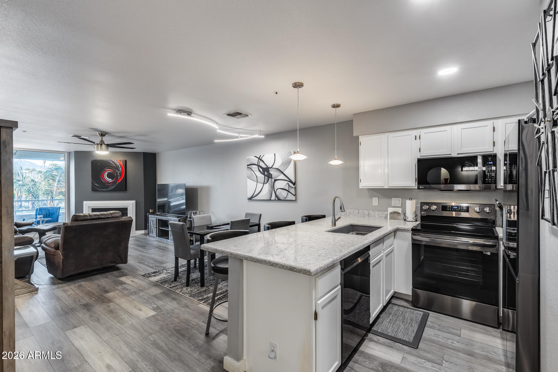 10080 E MOUNTAINVIEW LAKE Drive 238
