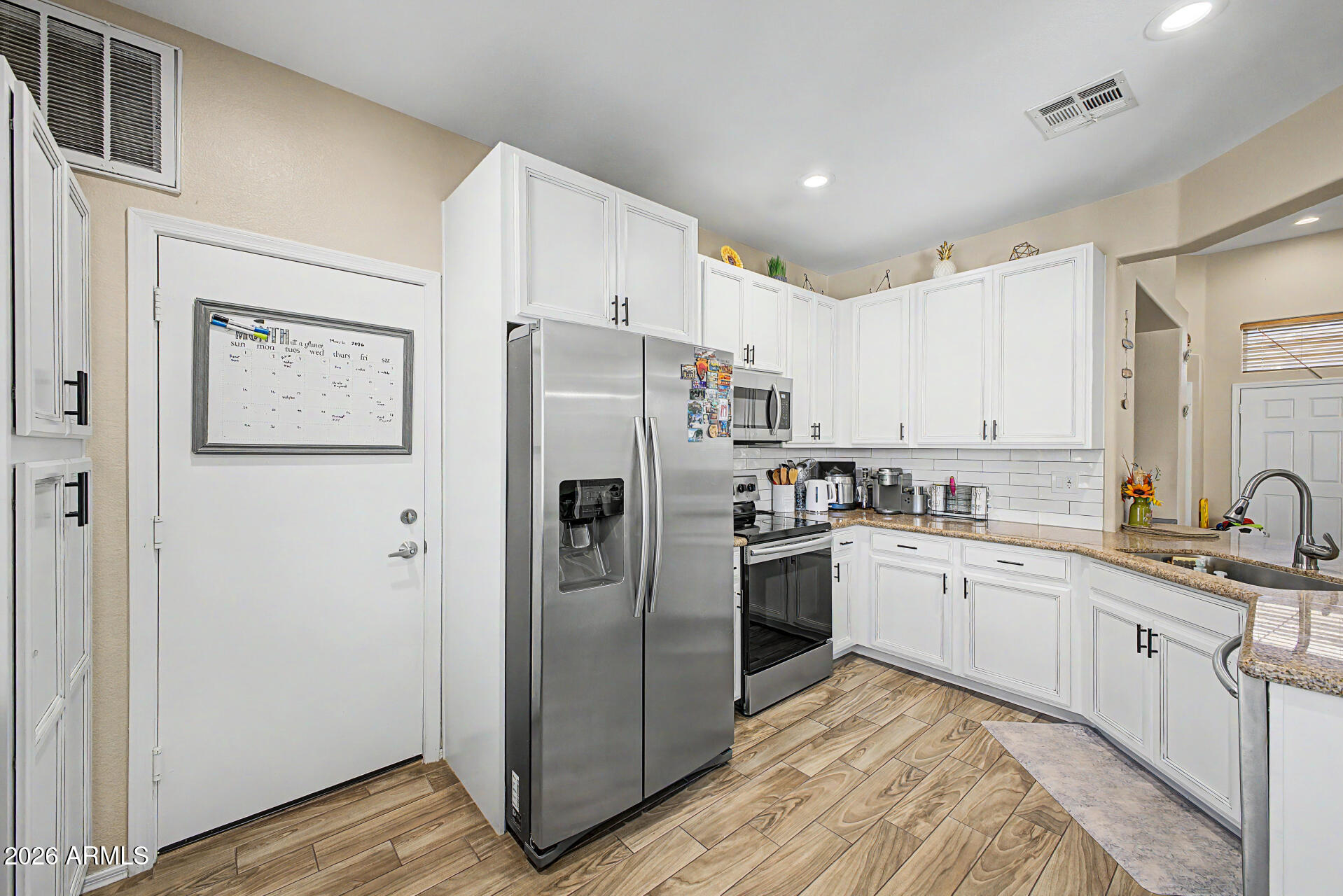 9339 E LOMPOC Avenue