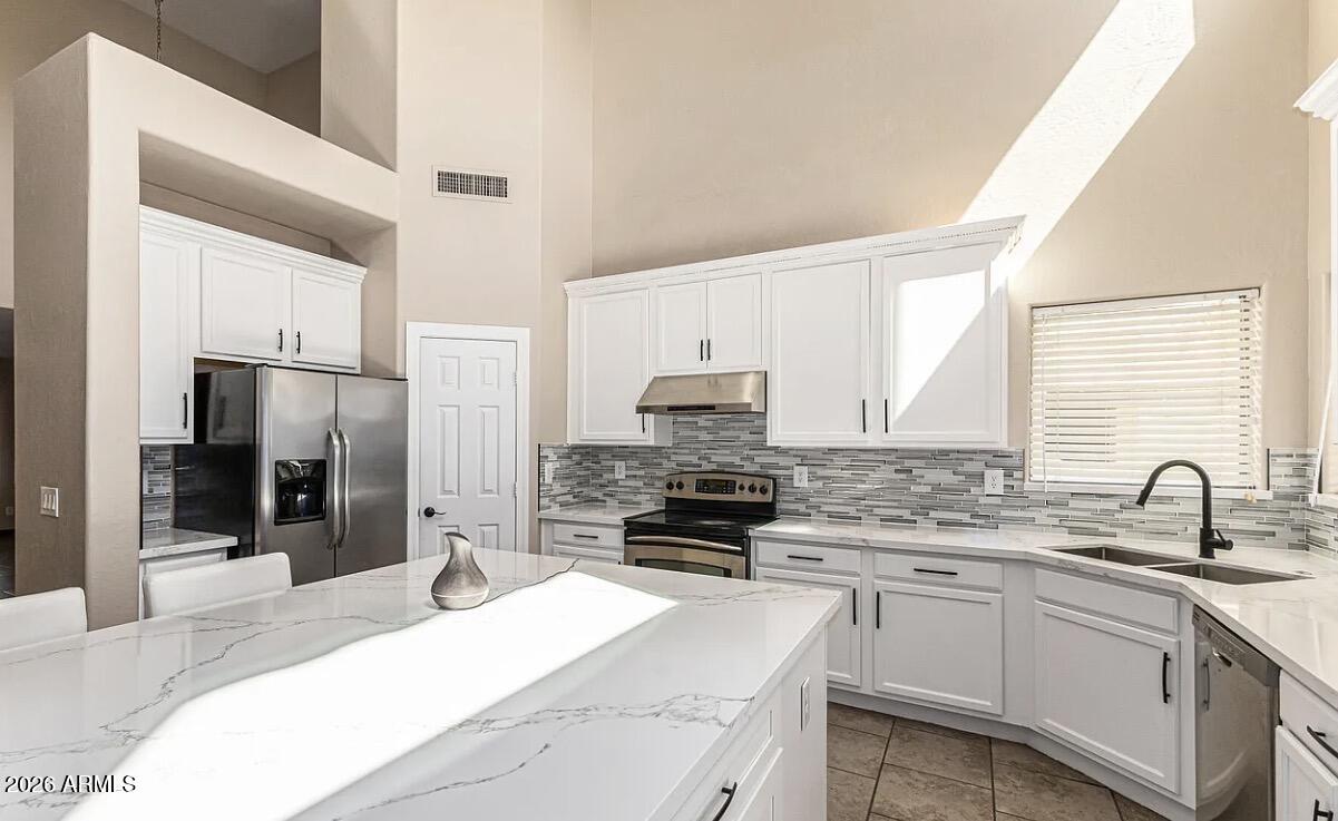 3519 E TONTO Drive