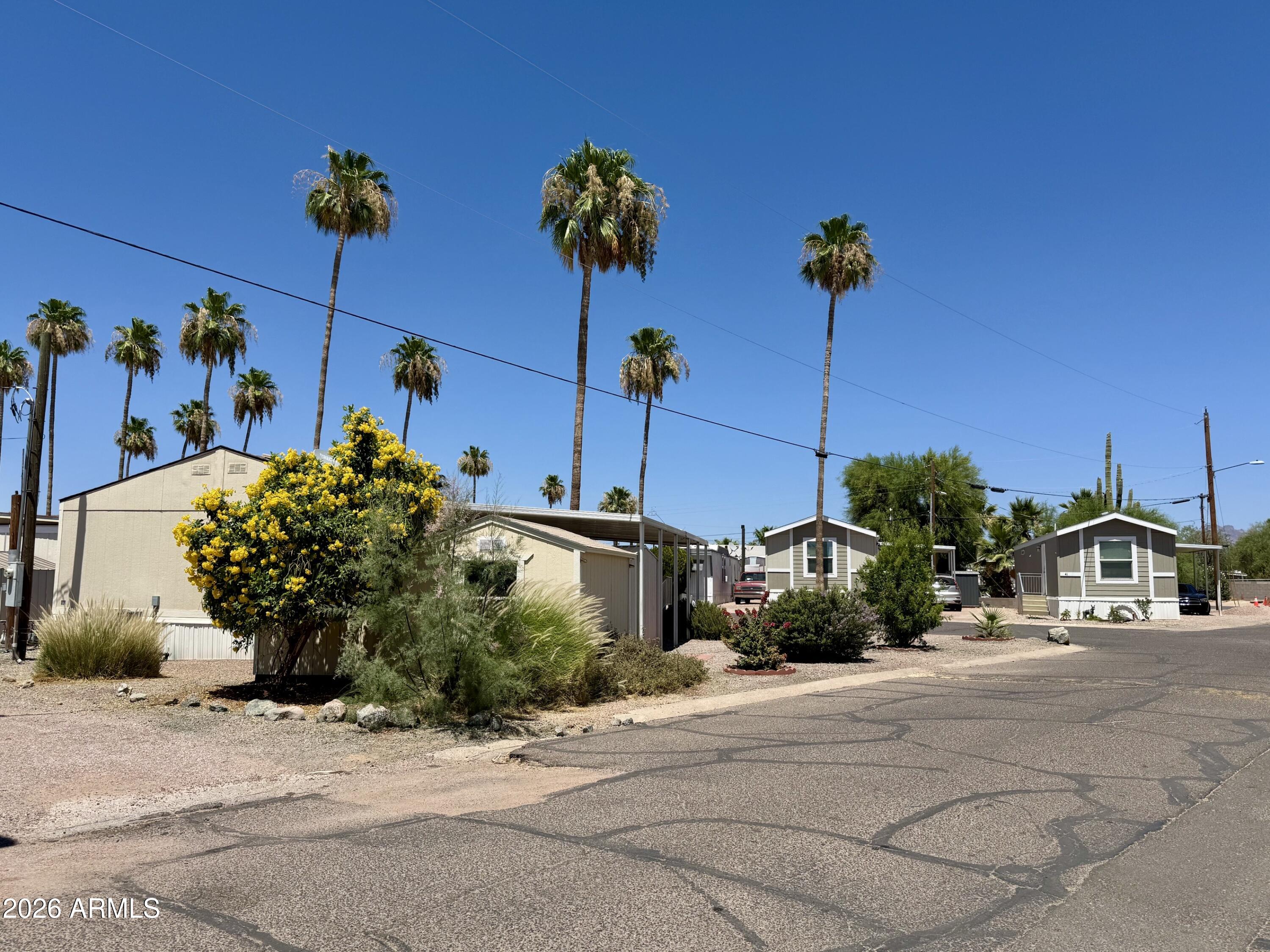 9421 E Main Street 63