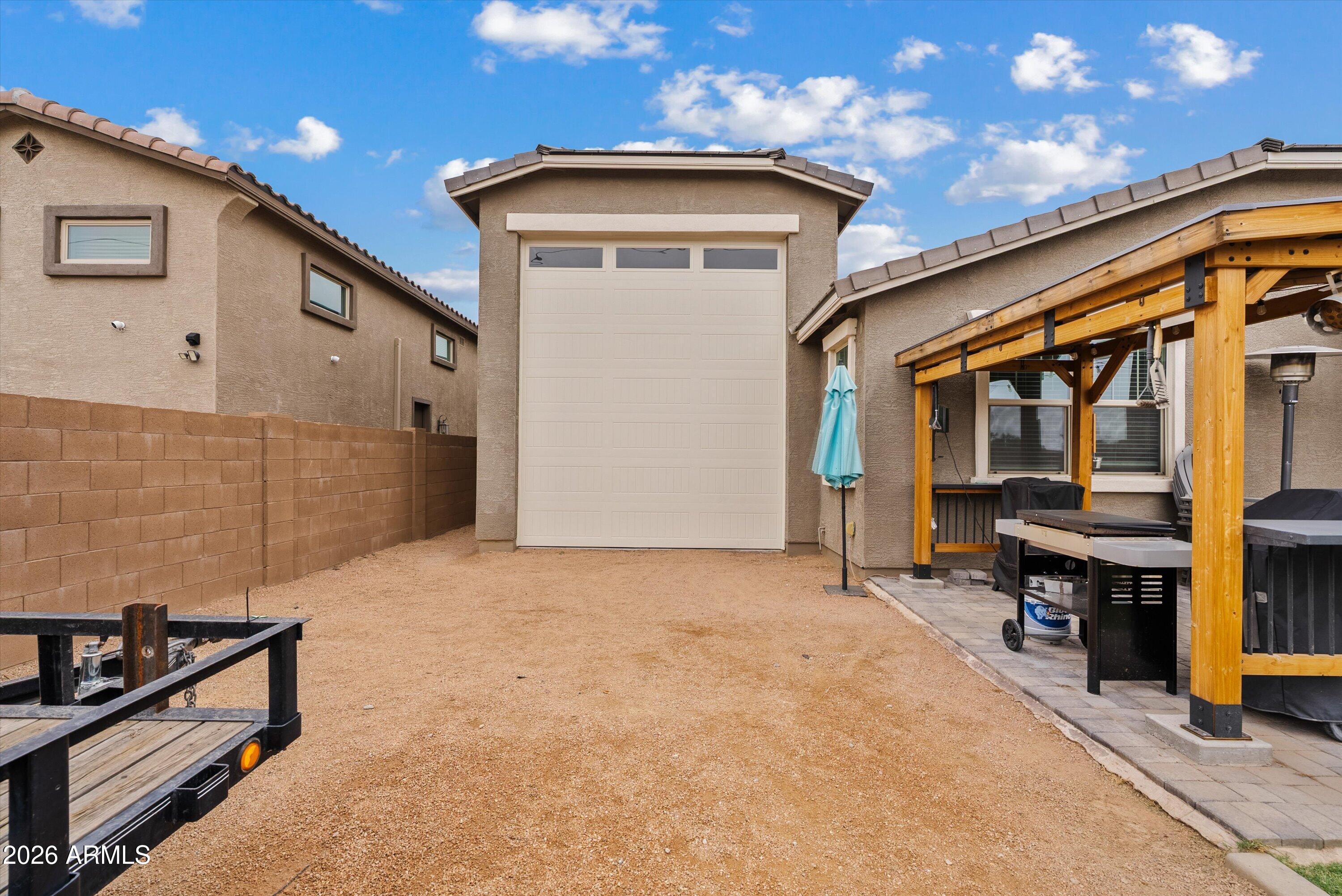 22861 E ESTRELLA Road