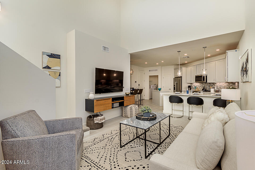 2511 W Queen Creek Road 416