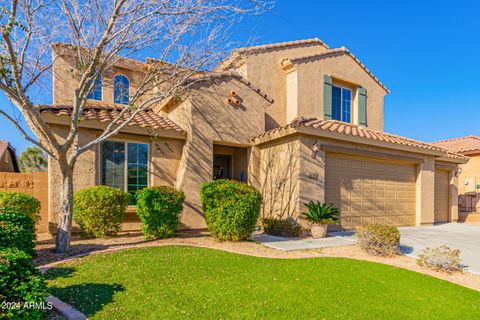 A home in Cave Creek