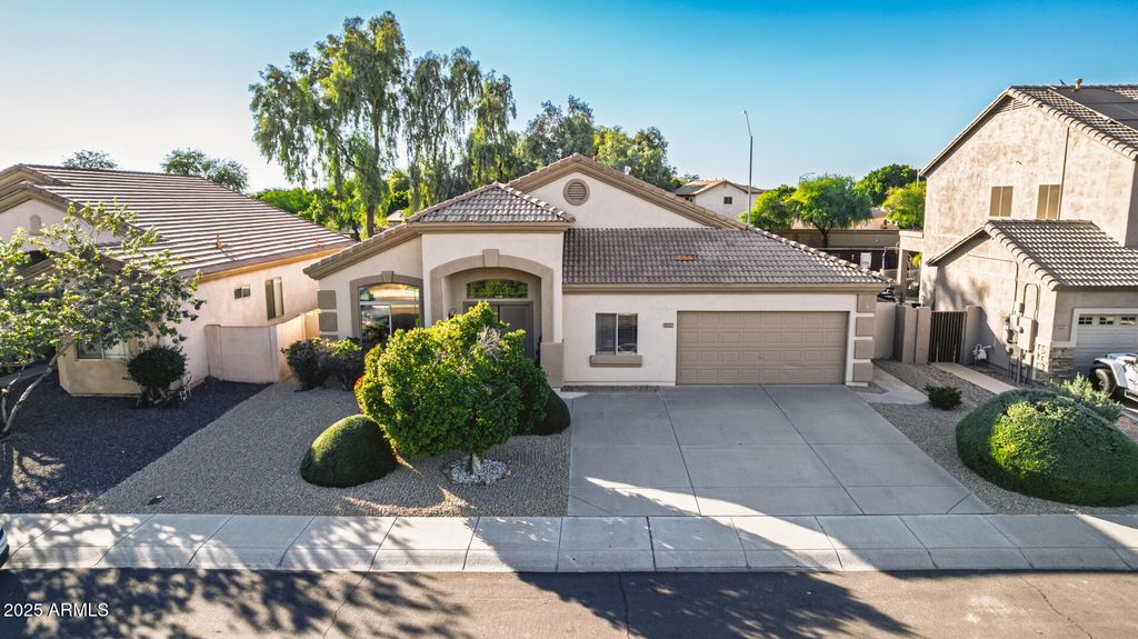 Photo of 20506 N 80th Lane, Peoria, AZ 85382 (MLS # 6960258)