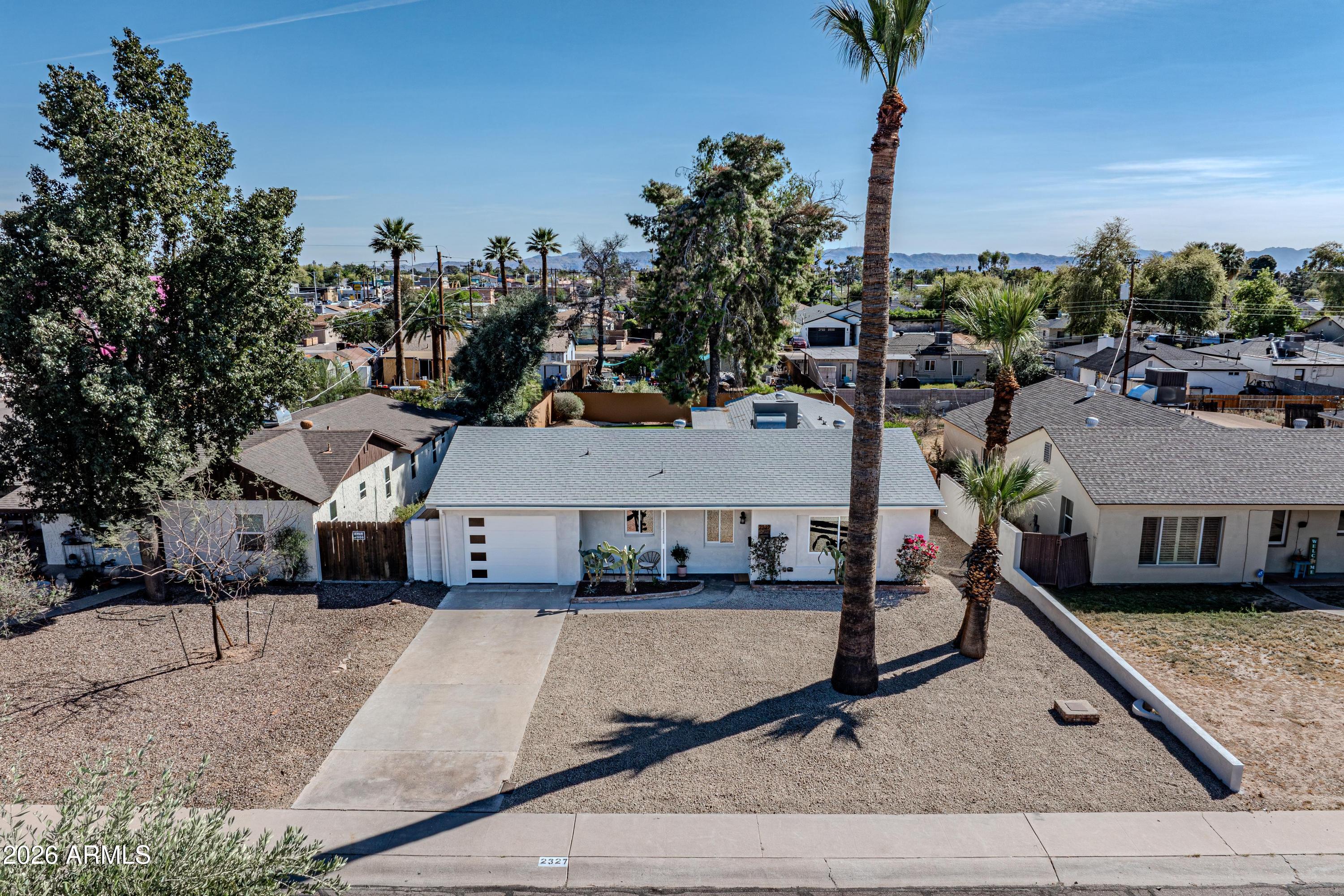 2327 E Weldon Avenue