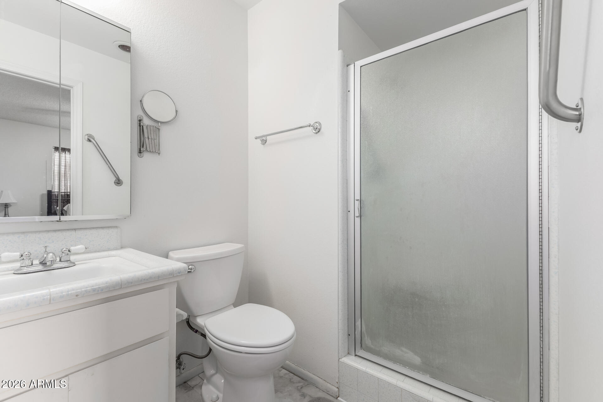 6037 E EVERGREEN Street