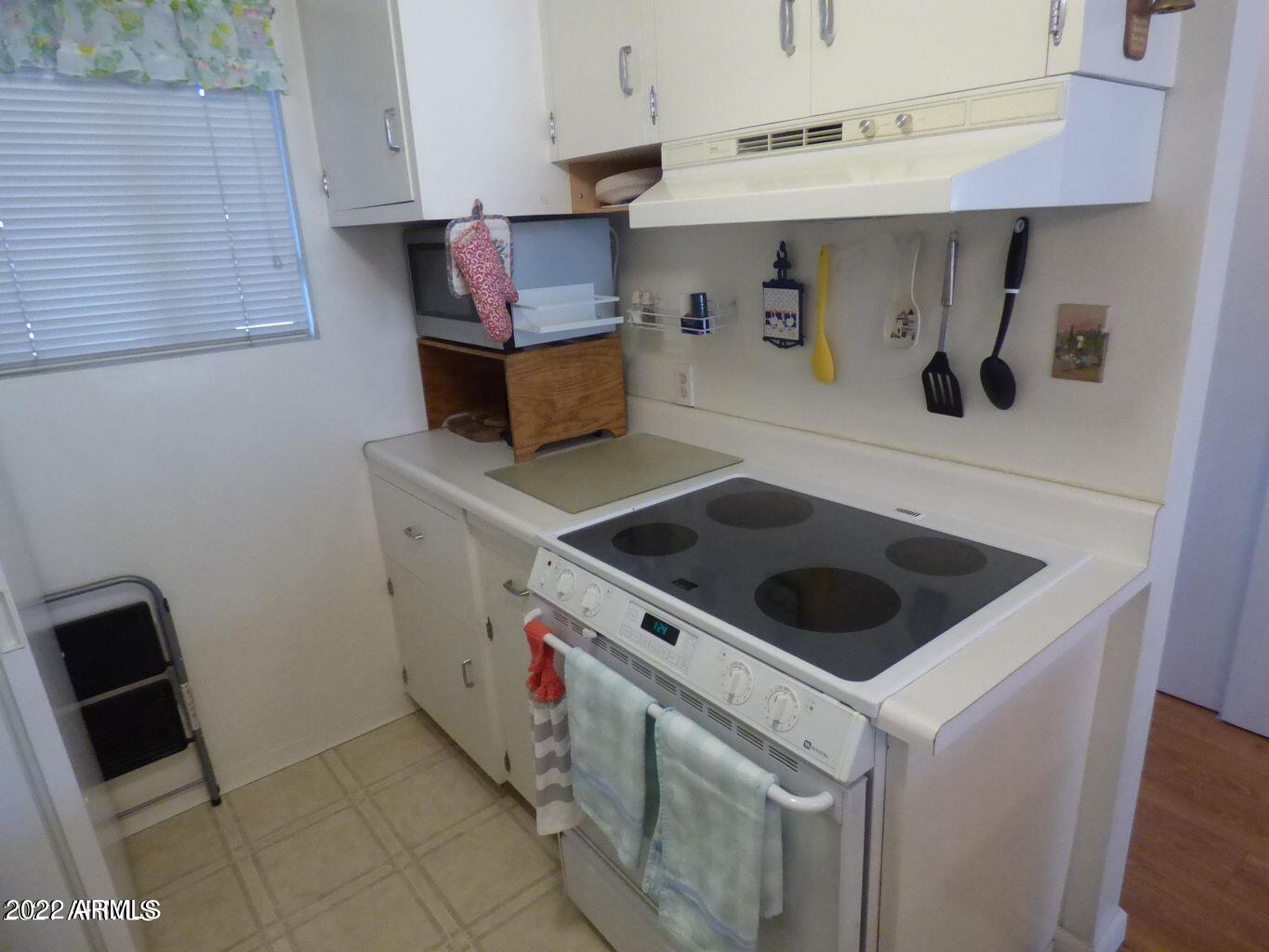 6125 E INDIAN SCHOOL Road E 161