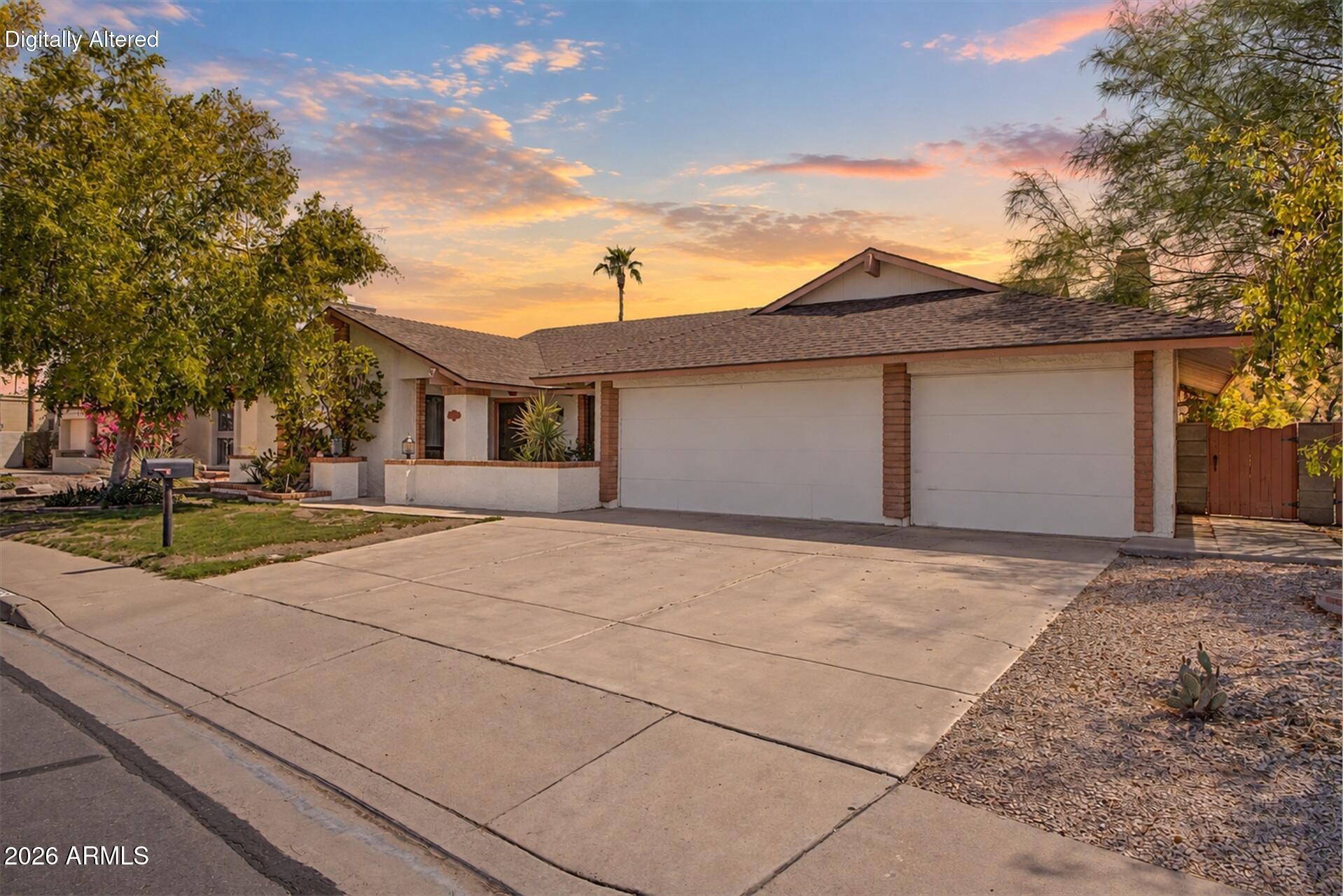 2613 S PLAYA --