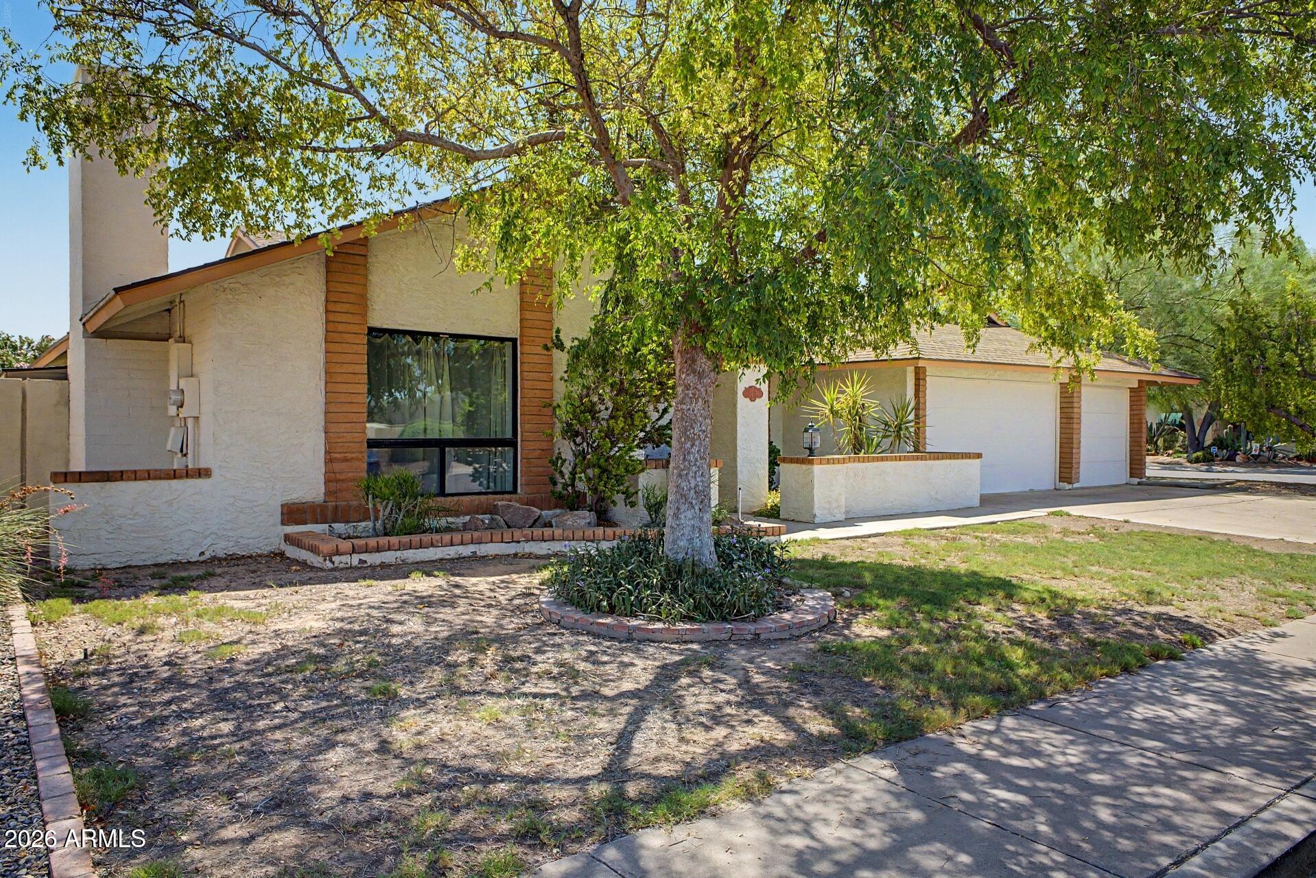 2613 S PLAYA --