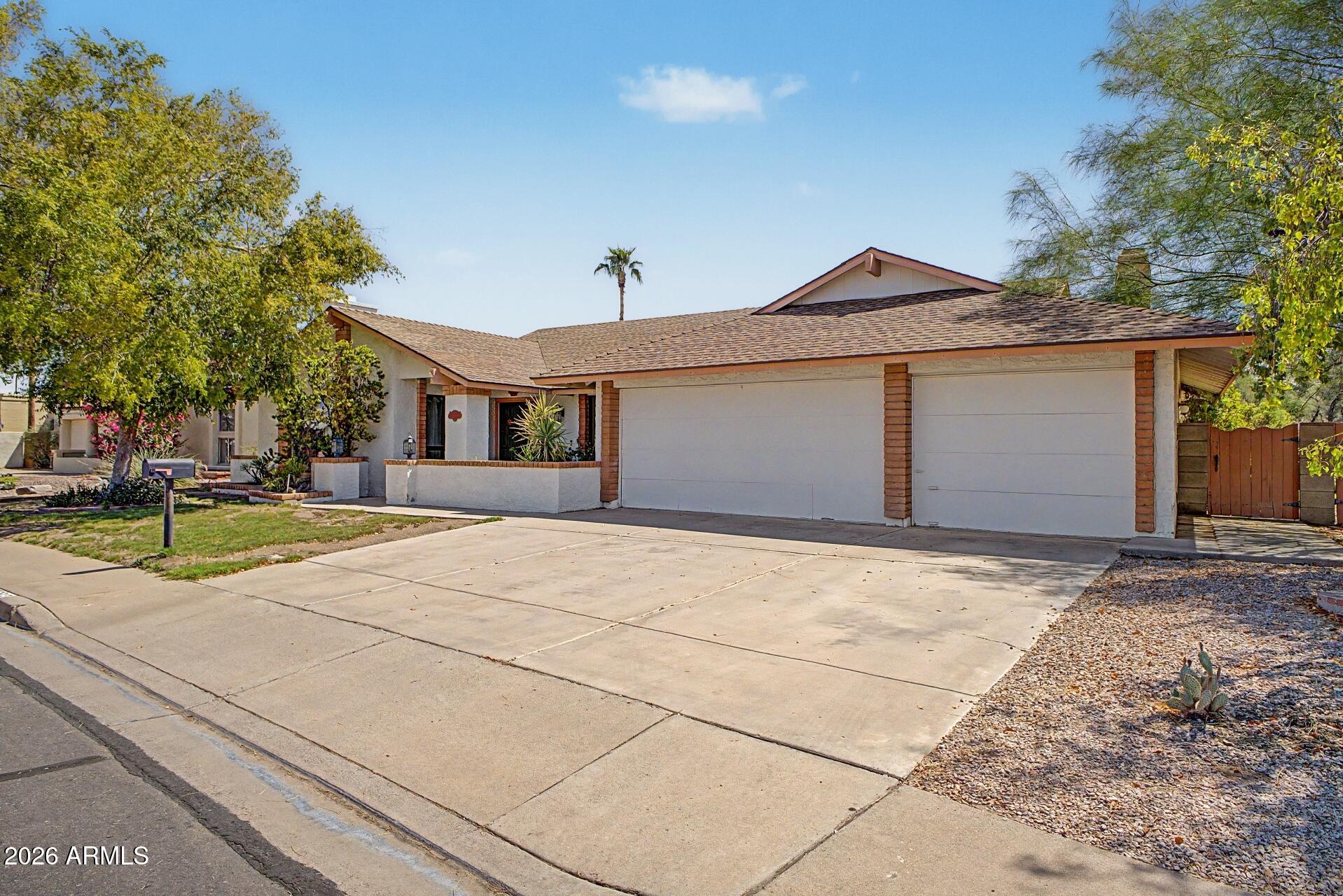 2613 S PLAYA --