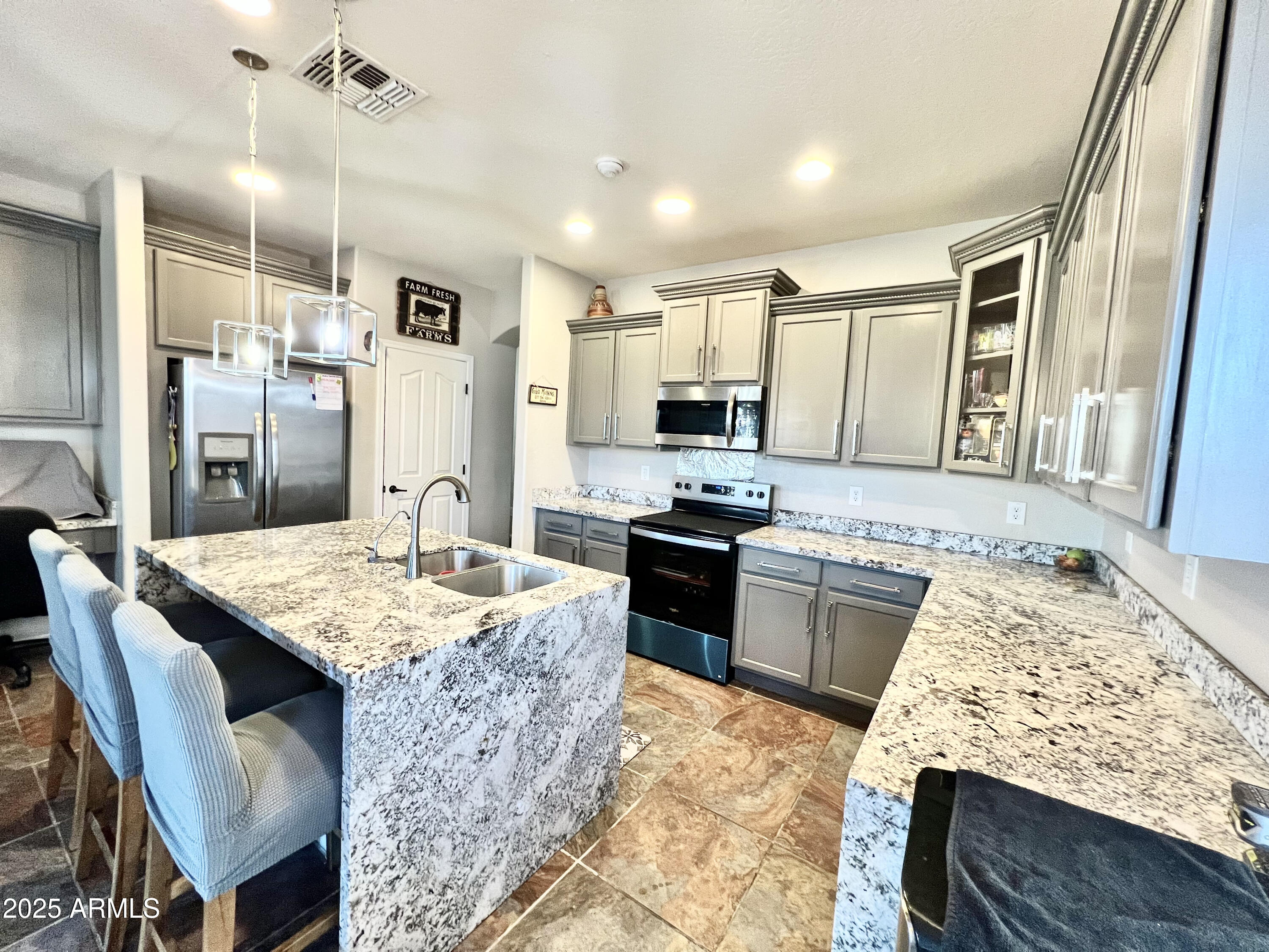 3326 S 257th Drive