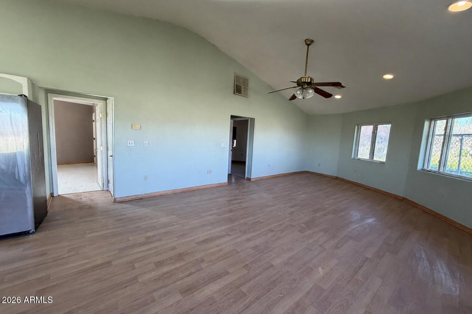 2920 E LOMA ALTA Drive