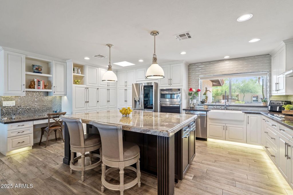 Photo of 7510 E Larkspur Drive, Scottsdale, AZ 85260 (MLS # 6950386)