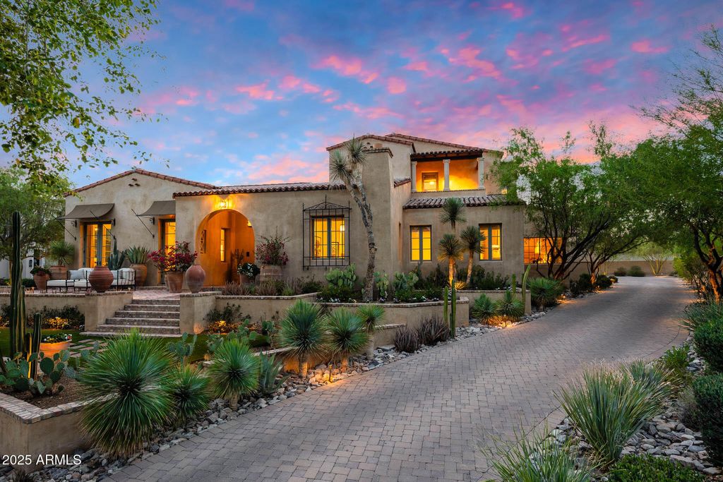 Photo of 19054 N 97th Place, Scottsdale, AZ 85255 (MLS # 6878033)