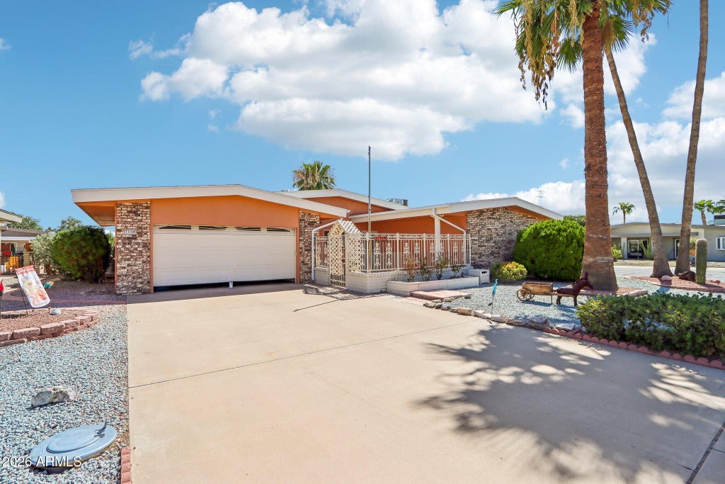 Photo of 11129 W Jacaranda Drive, Sun City, AZ 85373 (MLS # 7069956)