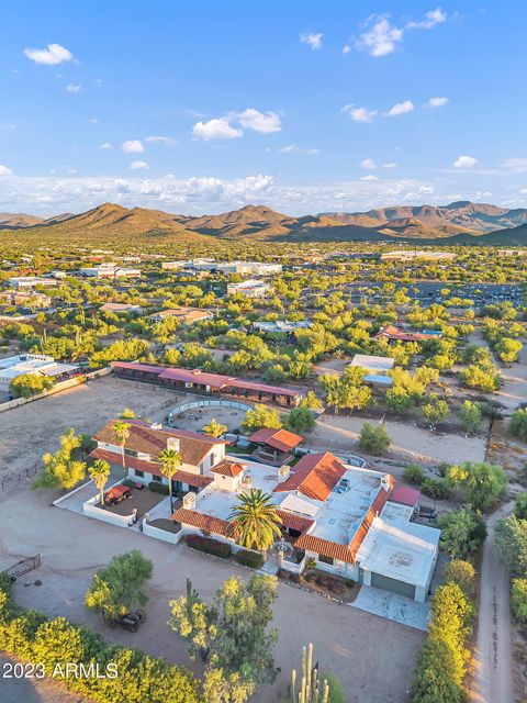 A home in Cave Creek