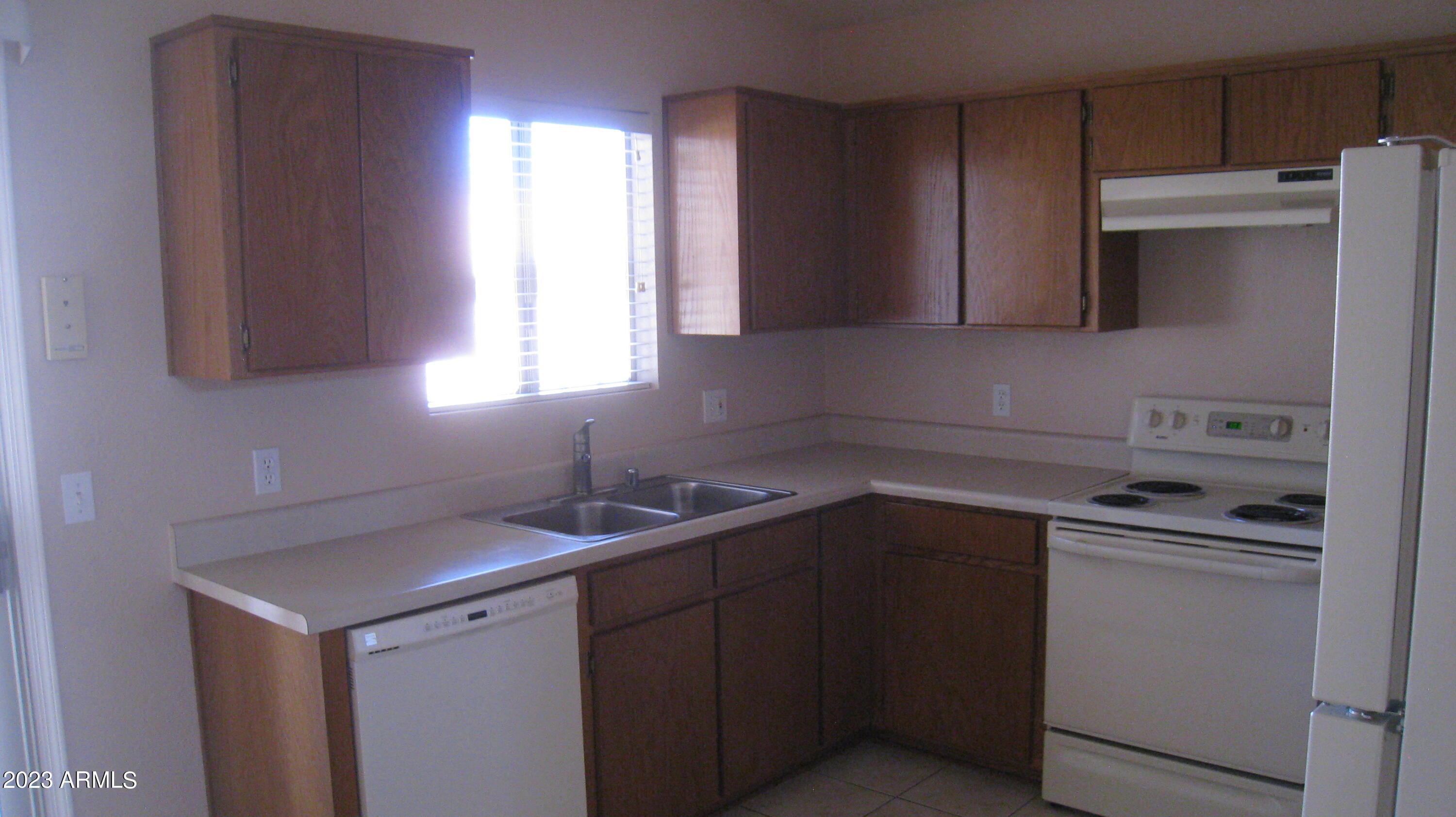 CHAPARRAL VILLAGE PHASE 3 & 4 - Residential Lease